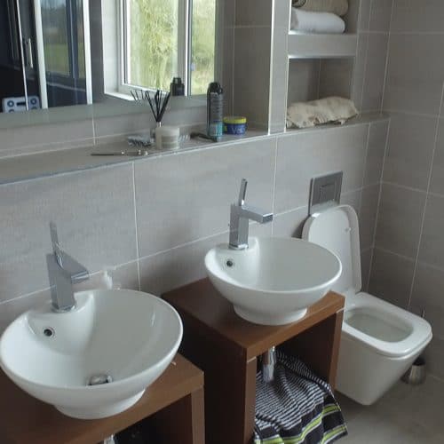 Plot 10 - Garrie & Sue Grand Designs - Bathroom
