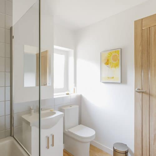 The Darwin - Family Bathroom - Plot 99